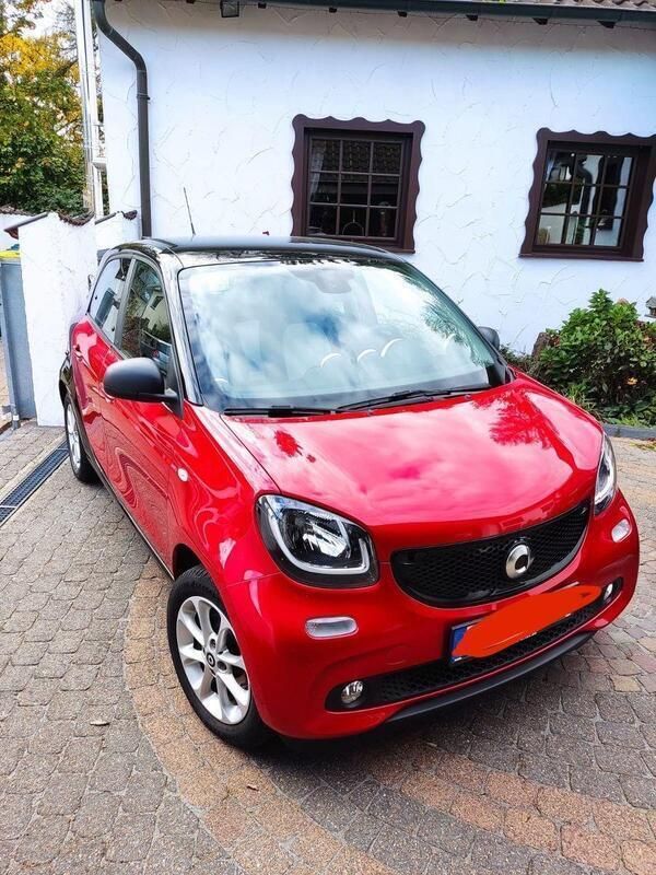Rot Gebraucht 2017 Smart ForFour Passion Kleinwagen | 8.479 € (Fairer Preis) - Bild 1/4