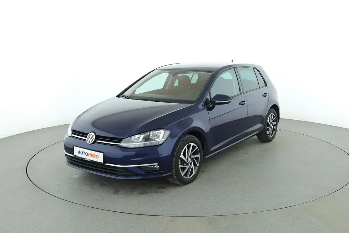 Gebraucht VW Golf VII Comfortline 125 PS (91 kW) 2018 Limousine