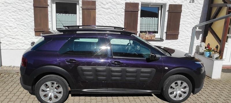 Gebraucht Citroën C4 Feel 110 PS (80 kW) 2015 Violet SUV