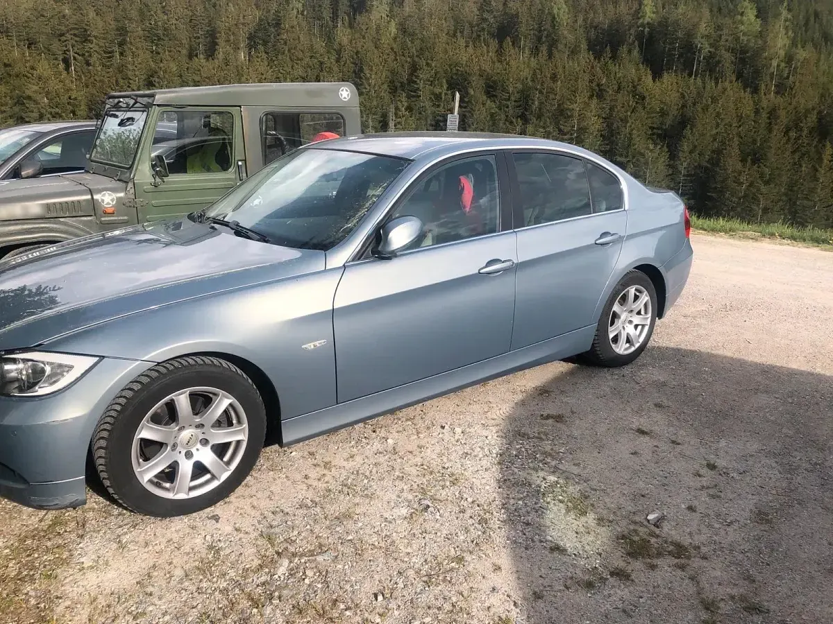 Gebraucht BMW 325 160 PS (117 kW) 2005 Grün Limousine