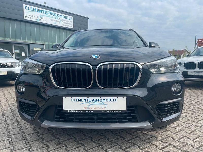 Gebraucht BMW X1 Advantage 192 PS (141 kW) 2018 Black sapphire metallic SUV