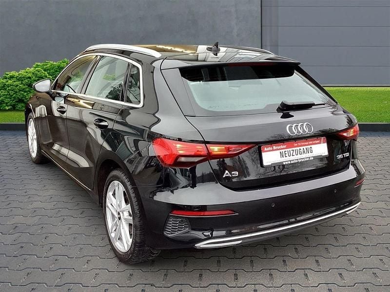 Gebraucht Audi A3 Advanced 150 PS (110 kW) 2023 Schwarz Limousine