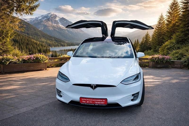 Second-hand Tesla Model X Performance 386 kW (525 CP) 2018 Alb SUV