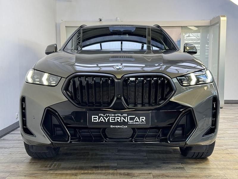 Gebraucht BMW X6 M Sport 298 PS (219 kW) 2025 0c3d manhatten metallic SUV