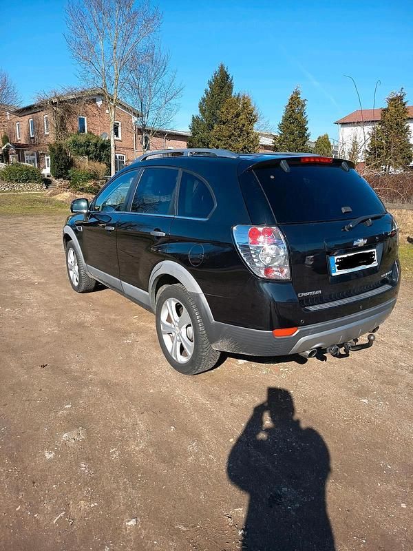 Gebraucht Chevrolet Captiva 184 PS (135 kW) 2012 Schwarz SUV