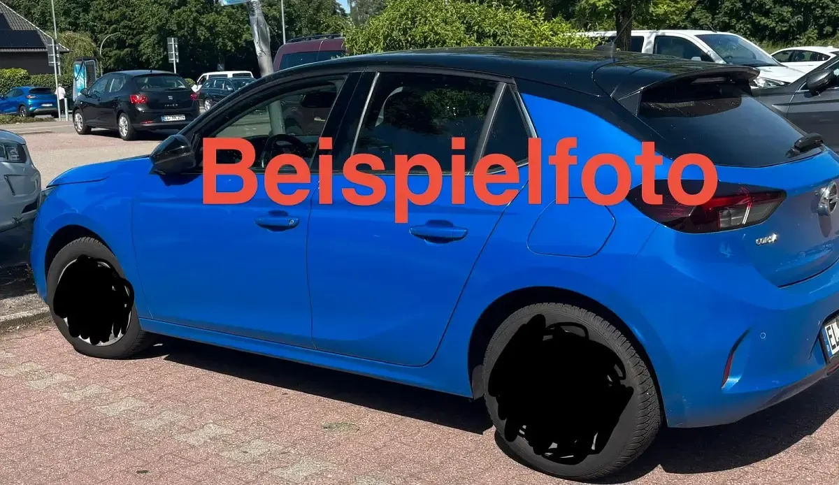 Gebraucht Opel Corsa-e 114 kW (156 PS) 2024 Blau Kleinwagen