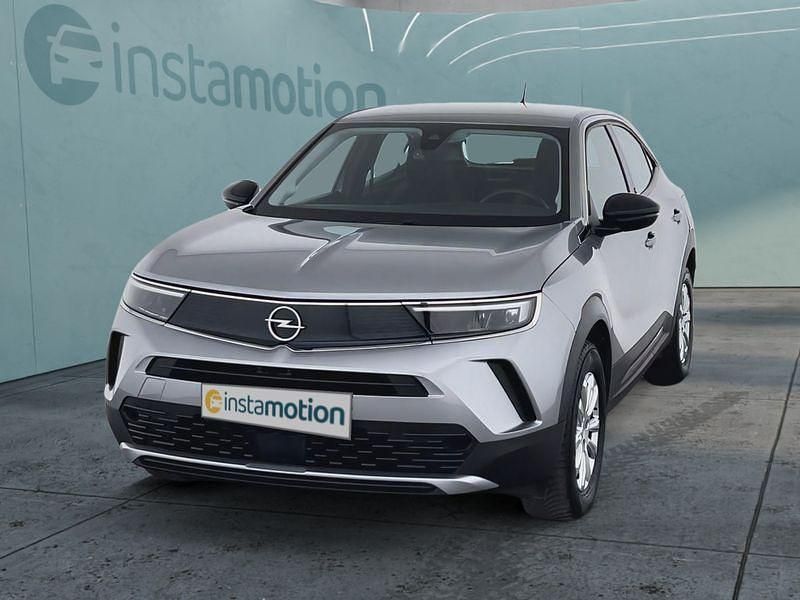 Grau Gebraucht 2022 Opel Mokka-e Edition SUV | 19.199 € (Fairer Preis) - Bild 1/4