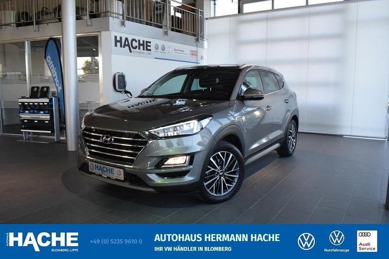 Grau Gebraucht 2019 Hyundai Tucson Style SUV | 19.980 € (Fairer Preis) - Bild 1/4