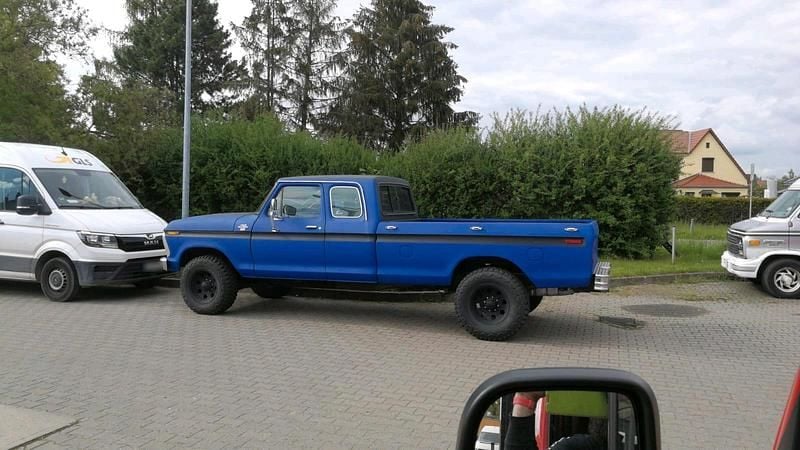 Gebraucht Ford F250 220 PS (161 kW) 1977 Blau Pickup
