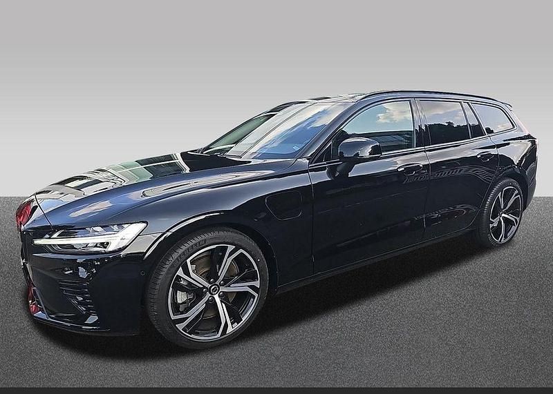 Schwarz Gebraucht 2024 Volvo V60 Plus Kombi | 39.998 € (Fairer Preis) - Bild 1/4