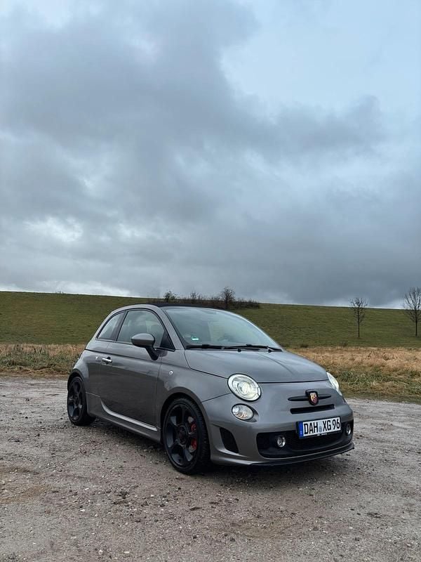 Grau Gebraucht 2012 Abarth 500C Cabrio | 8.500 € (Guter Preis) - Bild 1/4