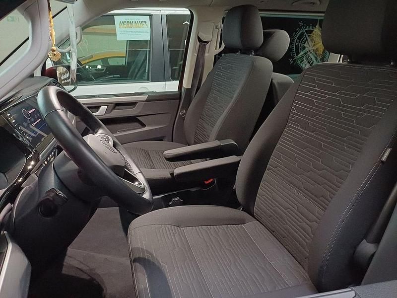 Gebraucht VW Multivan Comfortline 150 PS (110 kW) 2021 Rot Van