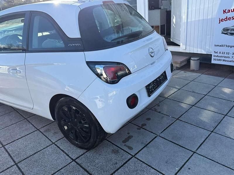 Gebraucht Opel Adam Basis 69 PS (50 kW) 2013 Casablanca white/arctic white Kleinwagen