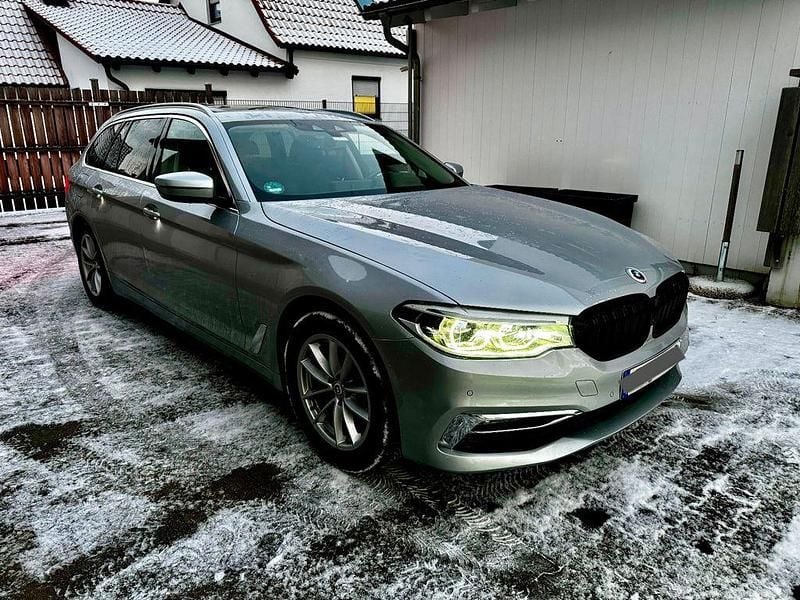 Gebraucht BMW 530 Luxury Line 265 PS (194 kW) 2019 Silber Kombi
