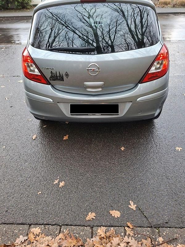 Gebraucht Opel Corsa Color Edition 87 PS (63 kW) 2011 Grau Kleinwagen