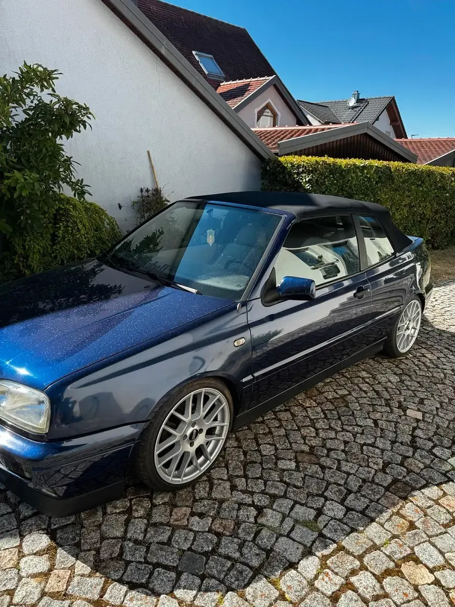 Gebraucht VW Golf Cabriolet 90 PS (66 kW) 1994 Blau Cabrio