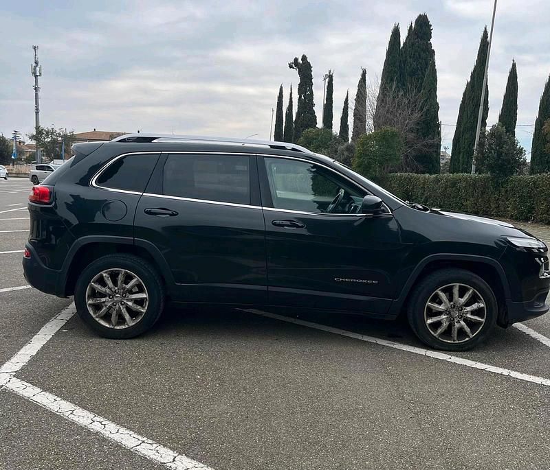 Gebraucht Jeep Cherokee Limited 170 PS (125 kW) 2015 Schwarz SUV