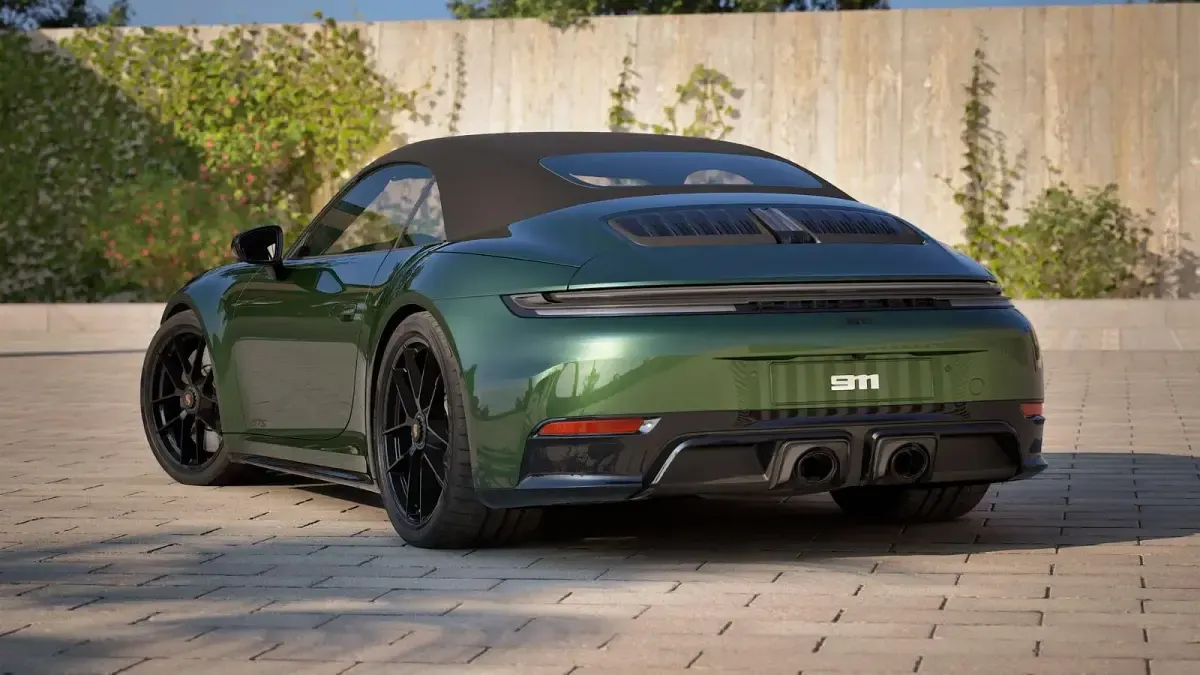 Neu Porsche 992 541 PS (397 kW) 2026 Grün Cabrio