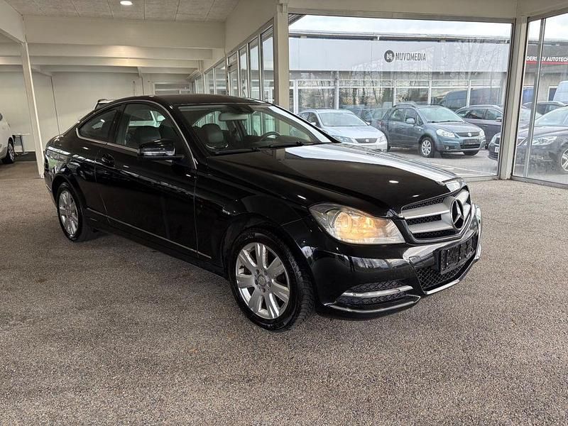 Gebraucht Mercedes C220 170 PS (125 kW) 2011 Schwarz