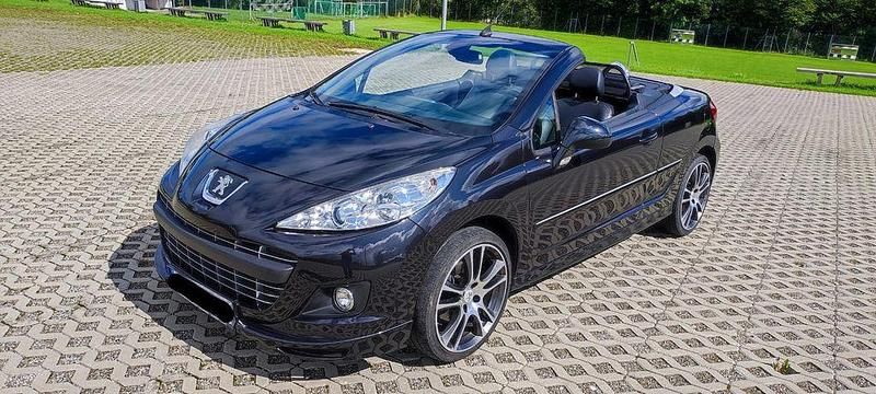 Schwarz Gebraucht 2012 Peugeot 207 CC Cabrio | 3.900 € (Superpreis) - Bild 1/4
