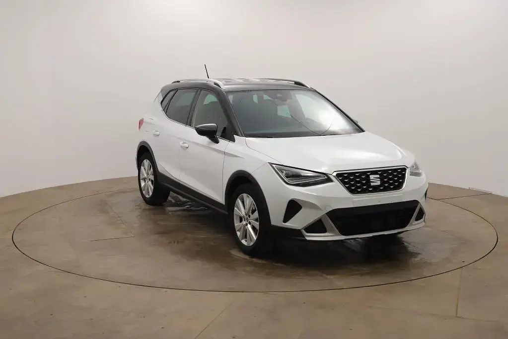 Gebraucht Seat Arona Xperience 110 PS (80 kW) 2023 Weiß SUV