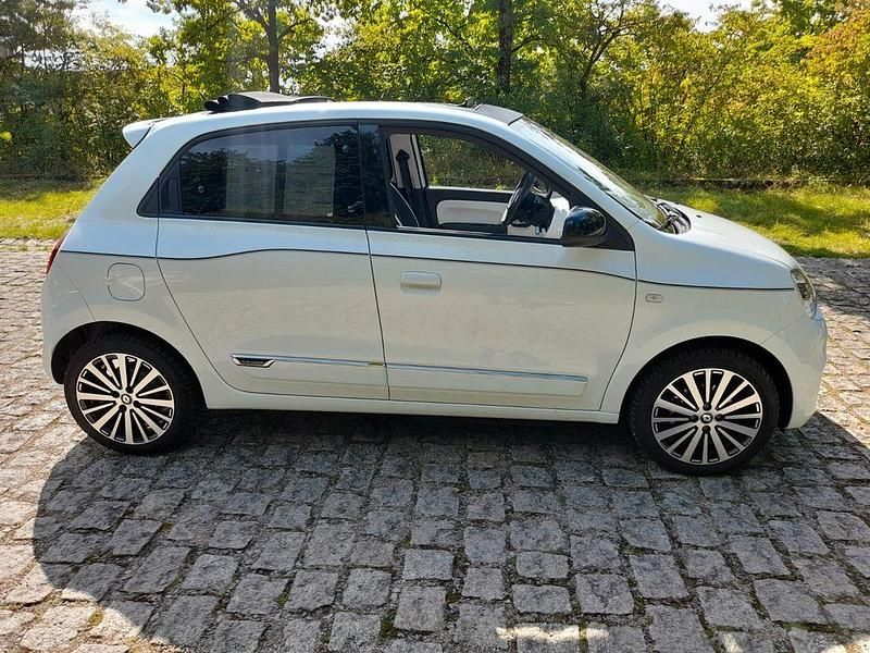 Gebraucht Renault Twingo Techno 60 kW (82 PS) 2024 Weiß Kleinwagen