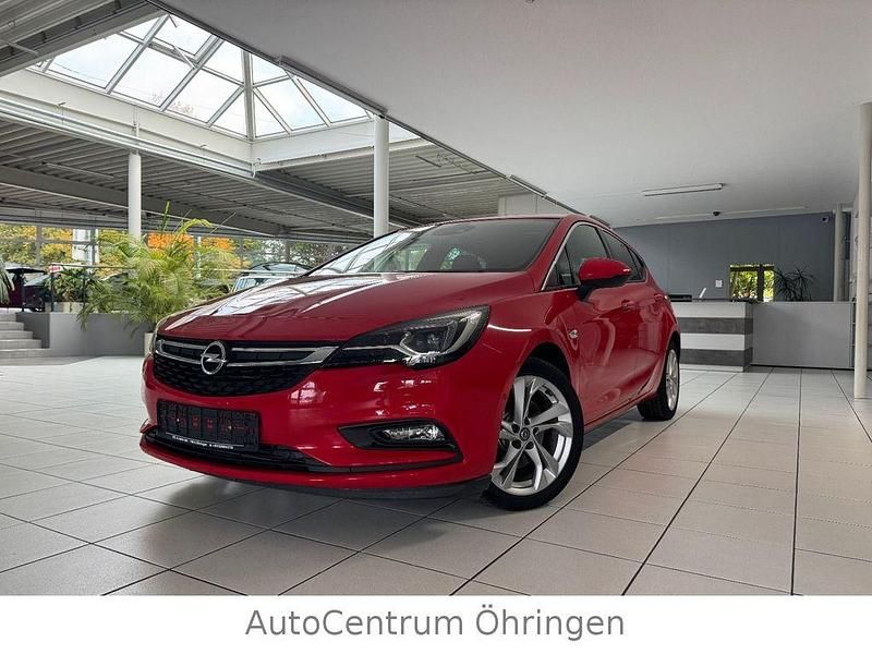 Rot Gebraucht 2015 Opel Astra Dynamic Limousine | 7.990 € (Guter Preis) - Bild 1/4
