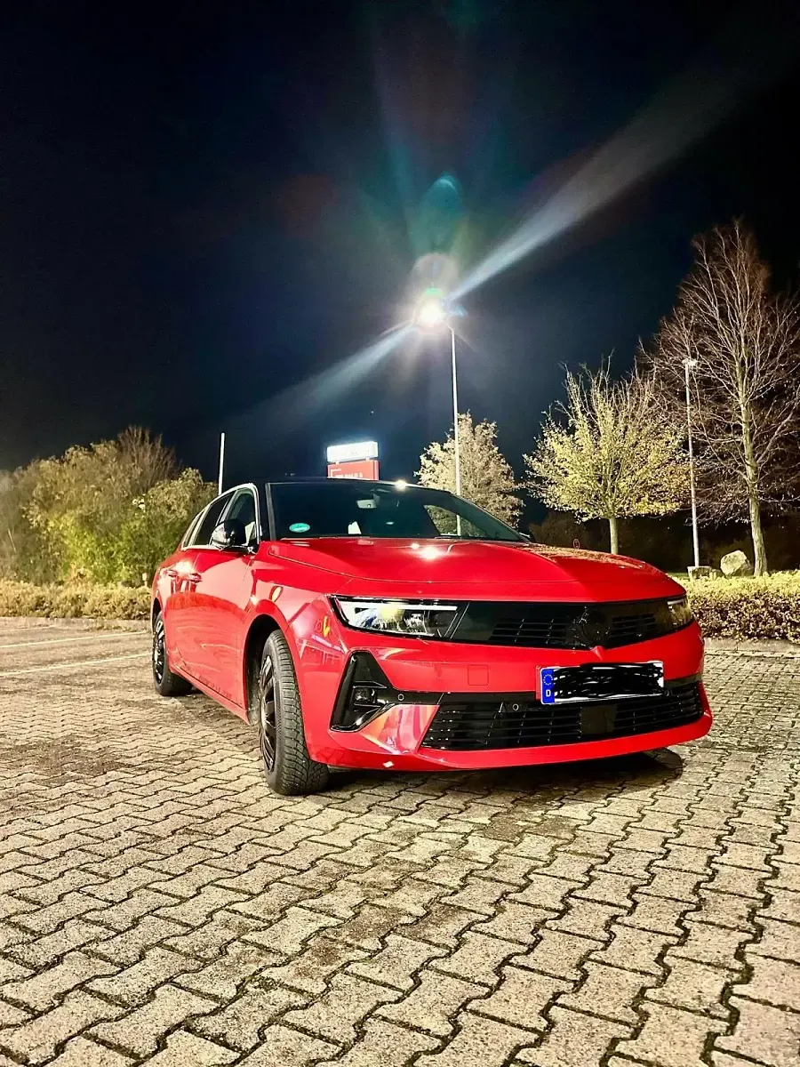 Usata Opel Astra 130 CV (95 kW) 2023 Rosso Utilitaria