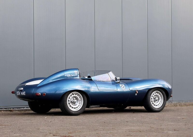 Blau Gebraucht 1967 Jaguar D-Type | 89.000 € - Bild 1/4