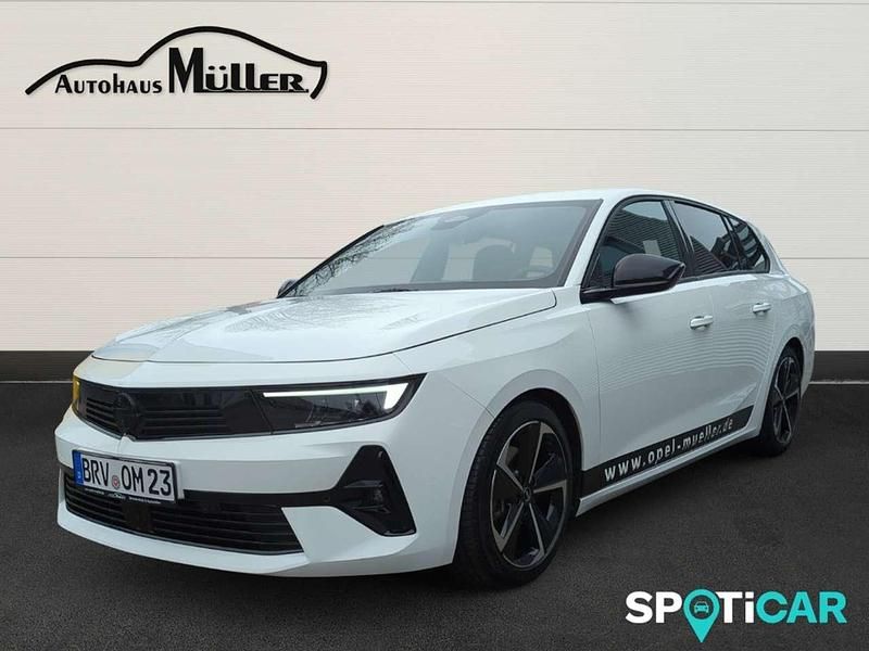 Arktisweiß Gebraucht 2024 Opel Astra Kombi | 25.884 € (Etwas zu teuer) - Bild 1/4