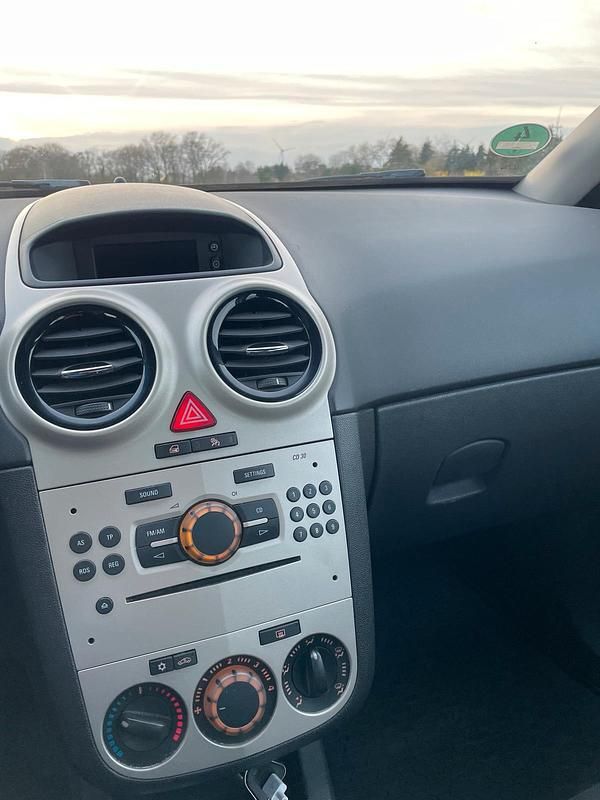 Gebraucht Opel Corsa 82 PS (60 kW) 2007 Grün Kleinwagen