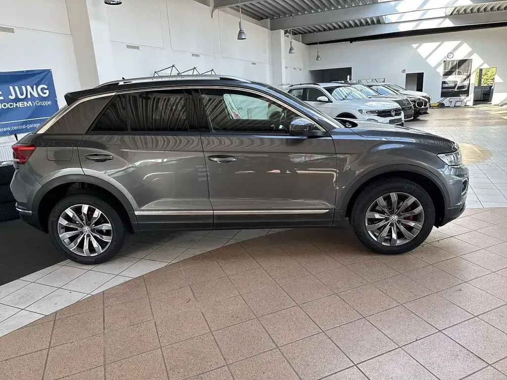 Gebraucht VW T-Roc Sportline 150 PS (110 kW) 2020 Silber (metallic) SUV