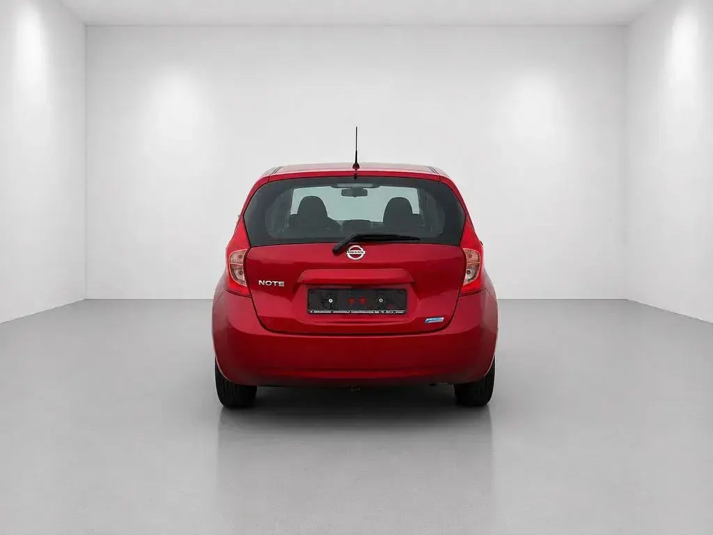 Gebraucht Nissan Note Acenta 80 PS (58 kW) 2013 Rot Kleinwagen