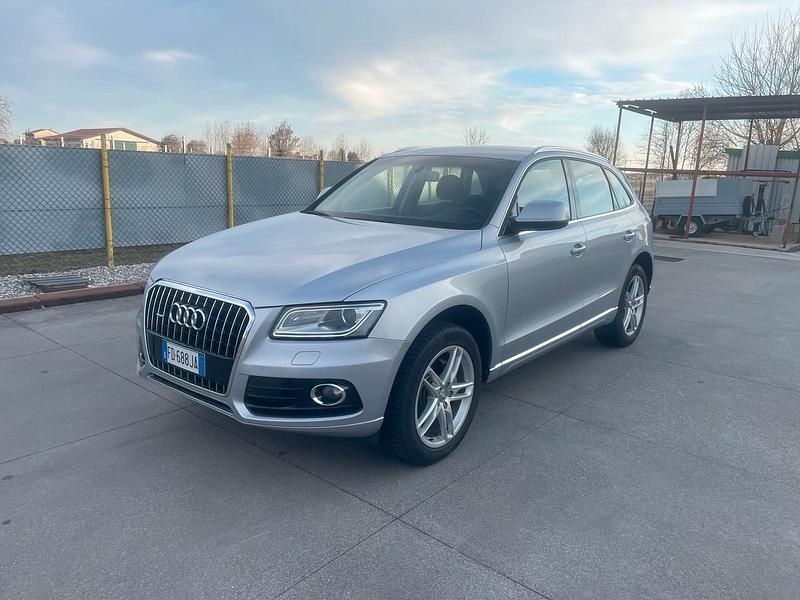 Gebraucht Audi Q5 190 PS (139 kW) 2016 Silber SUV