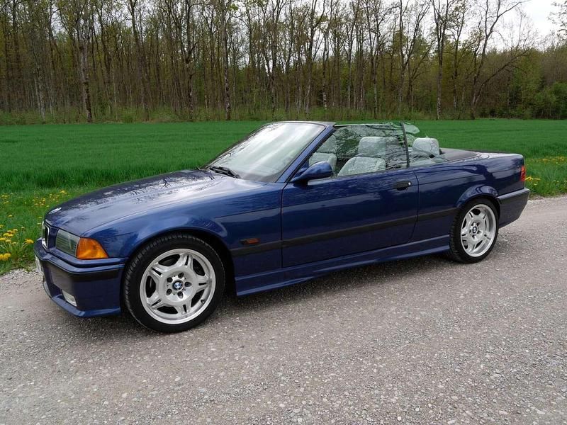 Blau Gebraucht 1994 BMW M3 Cabriolet Cabrio | 79.000 € - Bild 1/4