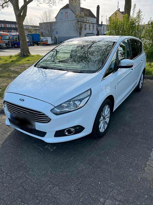 Gebraucht Ford S-MAX S 210 PS (154 kW) 2015 Weiß Van / Kleinbus