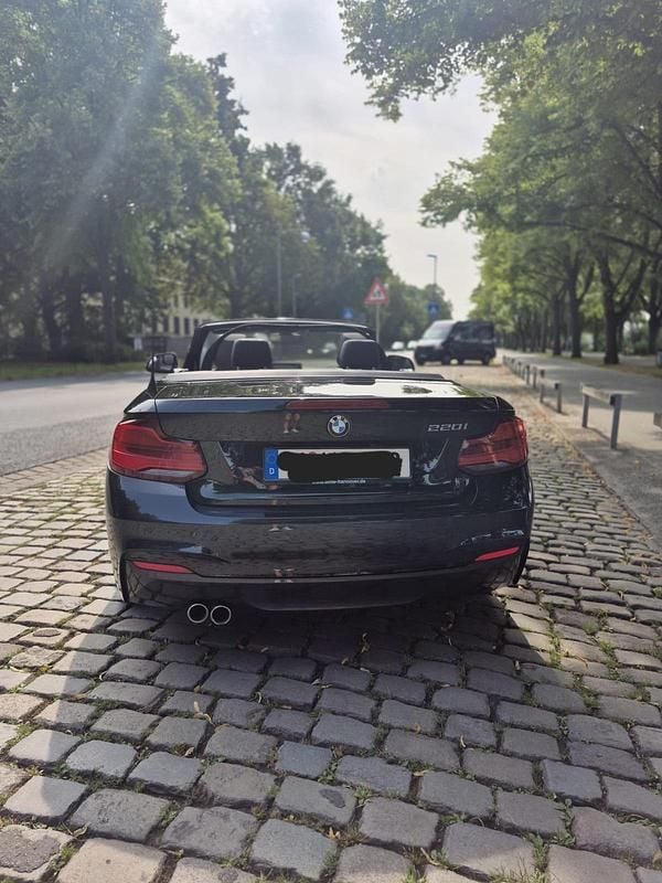 Gebraucht BMW 220 M Sport 184 PS (135 kW) 2018 Schwarz Cabrio