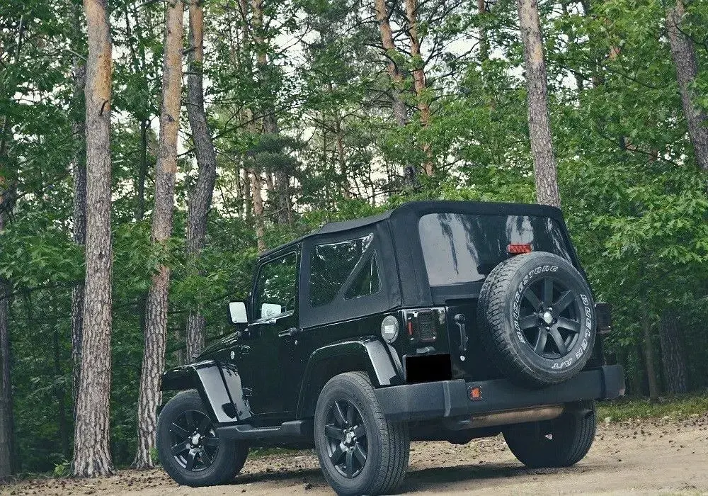 Gebraucht Jeep Wrangler Sahara 284 PS (208 kW) 2016 Schwarz SUV