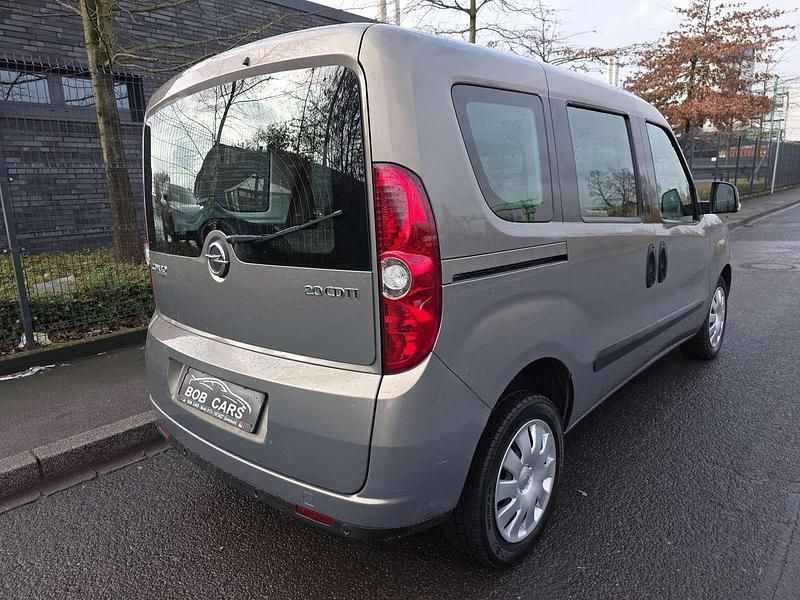 Gebraucht Opel Combo S 135 PS (99 kW) 2014 Bronze Van / Kleinbus