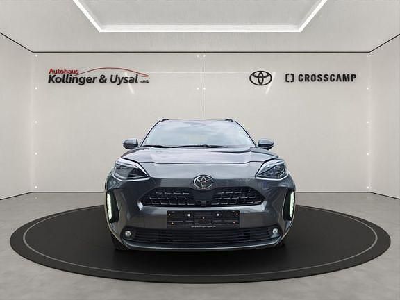 Gebraucht Toyota Yaris Hybrid Advance 130 PS (95 kW) 2024 Marlin grau metallic