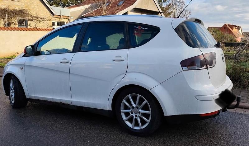 Gebraucht Seat Altea XL Style 140 PS (102 kW) 2008 Weiß Van / Kleinbus