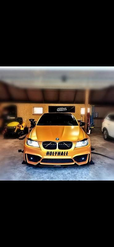 Usata BMW 330 Performance 450 CV (330 kW) 2009 Oro Station wagon