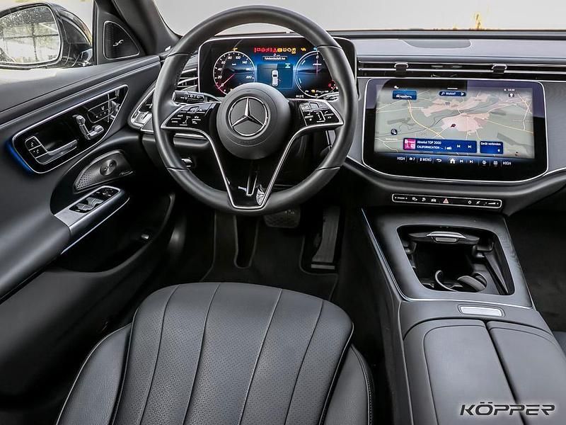 Gebraucht Mercedes E300 Advanced Plus 313 PS (230 kW) 2024 Graphitgrau Kombi