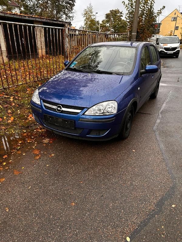 Blau Gebraucht 2004 Opel Corsa Kleinwagen | 500 € (Superpreis) - Bild 1/4