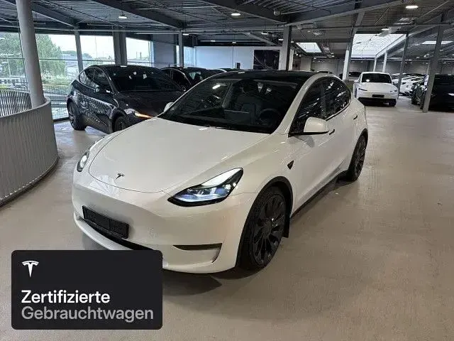 Gebraucht Tesla Model Y Performance 392 kW (533 PS) 2023 Weiß SUV