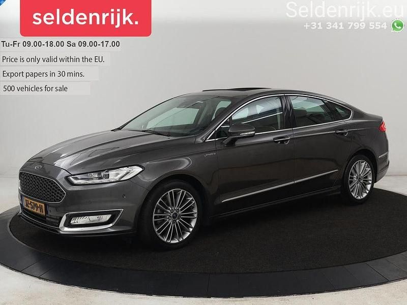 Grau Gebraucht 2016 Ford Mondeo Vignale Limousine | 9.900 € (Superpreis) - Bild 1/4