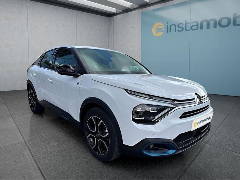 Gebraucht Citroën e-C4 Shine 100 kW (136 PS) 2023 Weiß Limousine
