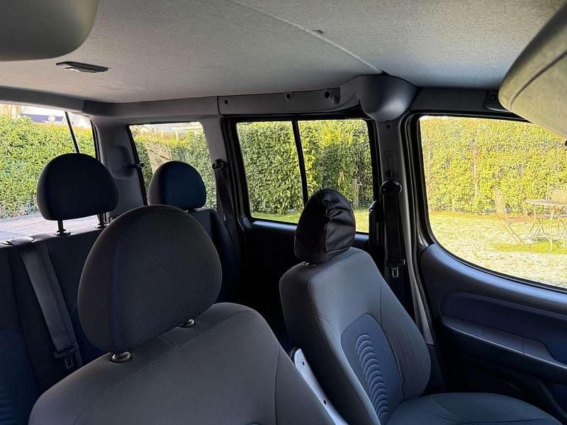 Gebraucht Fiat Doblò 84 PS (61 kW) 2009 Grau Van / Kleinbus