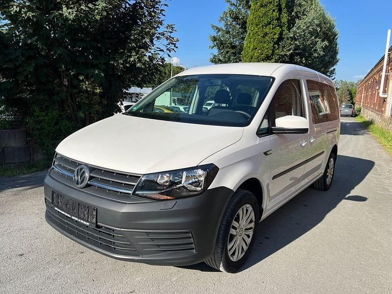 Weiß Gebraucht 2020 VW Caddy Maxi Trendline Van / Kleinbus | 24.700 € (Etwas zu teuer) - Bild 1/4