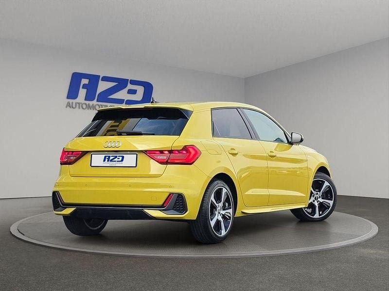Gebraucht Audi A1 S-Line 110 PS (80 kW) 2023 Gelb SUV